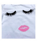 T-shirt baby eyelash