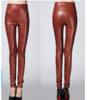 High-waisted coloured eco-leather leggings