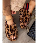 Grunk furry slippers