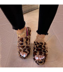 Grunk furry slippers