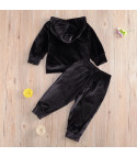 Baby jumpsuit with stakes