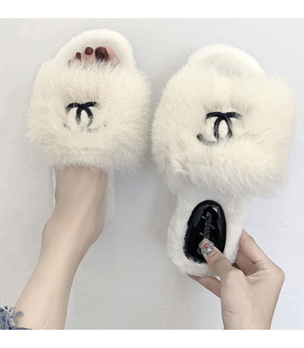 Geval Universeel bord Fur slippers OO